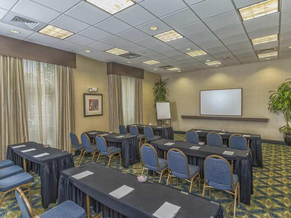 Hampton Inn Belmont At Montcross Εξωτερικό φωτογραφία