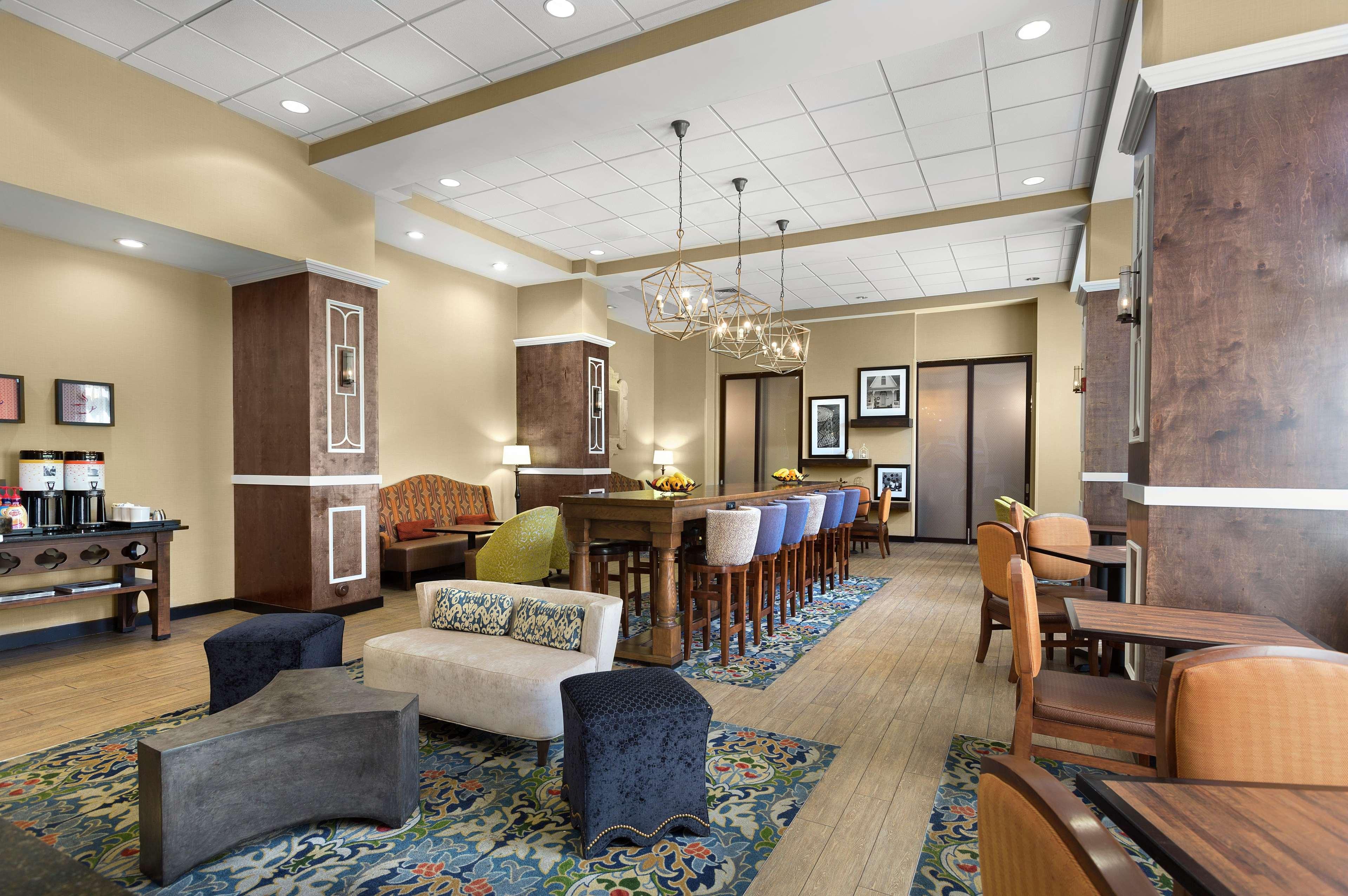Hampton Inn Belmont At Montcross Εξωτερικό φωτογραφία
