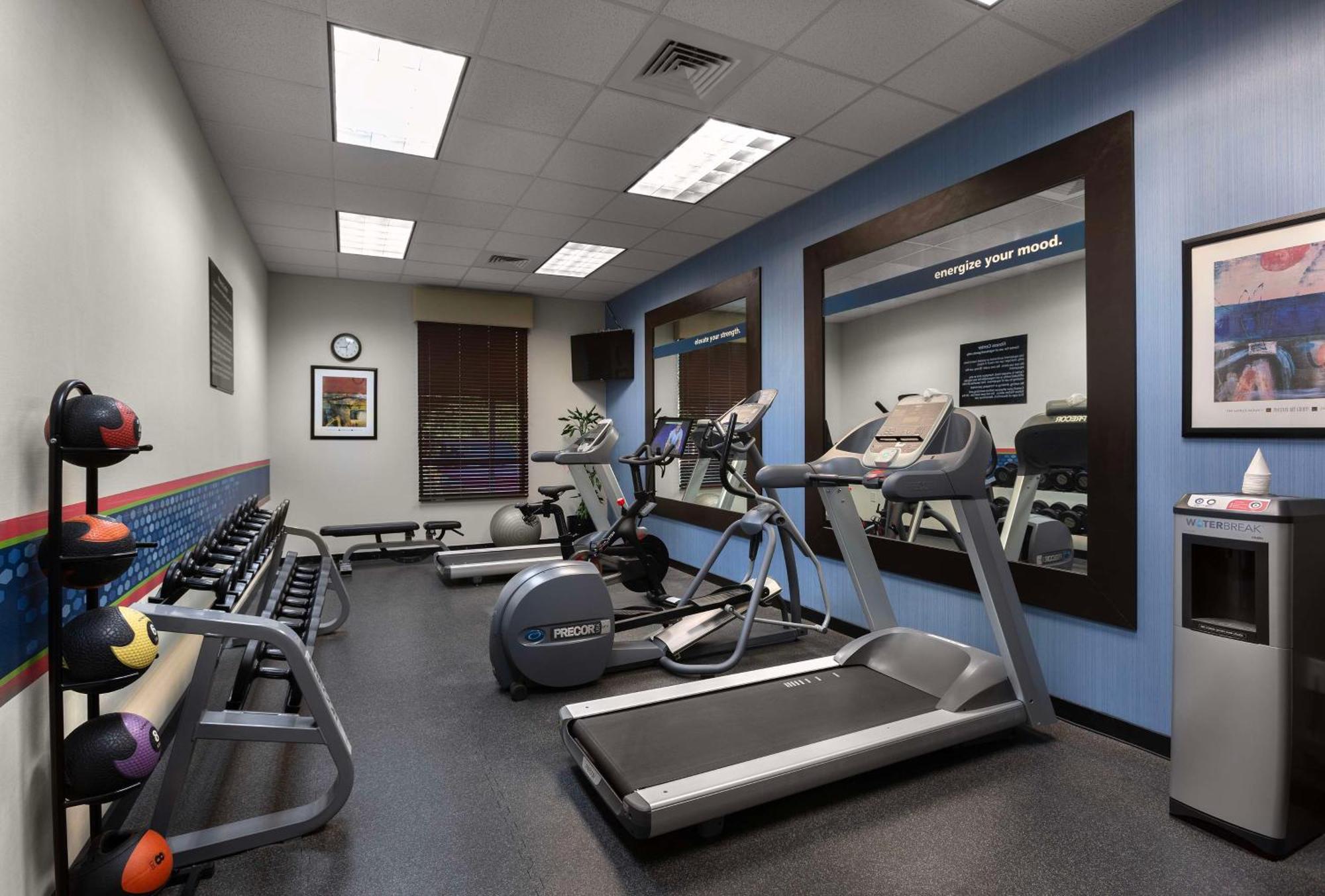 Hampton Inn Belmont At Montcross Εξωτερικό φωτογραφία