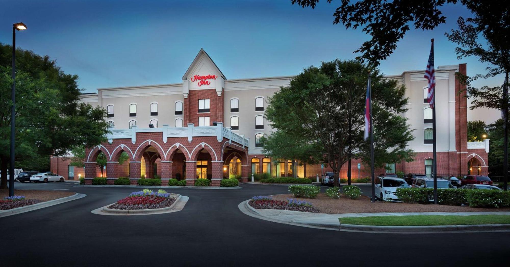 Hampton Inn Belmont At Montcross Εξωτερικό φωτογραφία